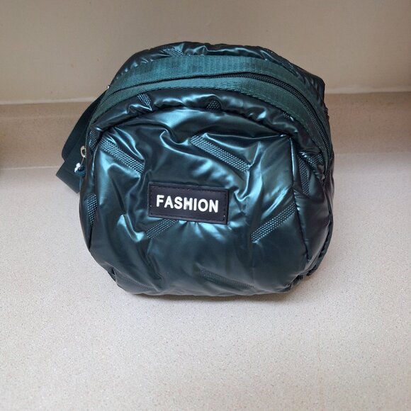 NEW FASHION HANDBAG. - Picture 1 of 4